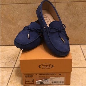 Tod’s classic moccasins flats